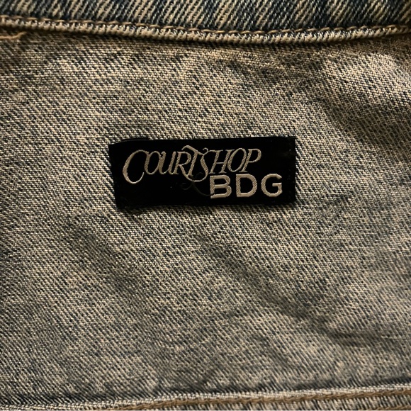 Urban Outfitters BDG Oversized Distressed Denim Jacket Size S - Picture 7 of 9